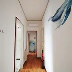 Apartment Moderno Sulle Rive