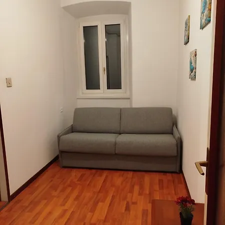 Moderno Sulle Rive *